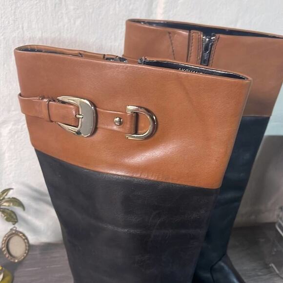 Ann Klein size 8 woman’s black/brown leather boots - Picture 4 of 12